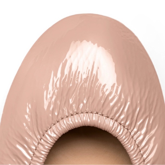 🥿 GUC Blush Patent Tieks 🥿 - Picture 2 of 10